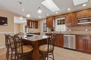 20 Rose St, White Plains, NY 10605 - Photo 8