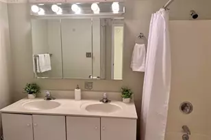 20 Rose St, White Plains, NY 10605 - Photo 16