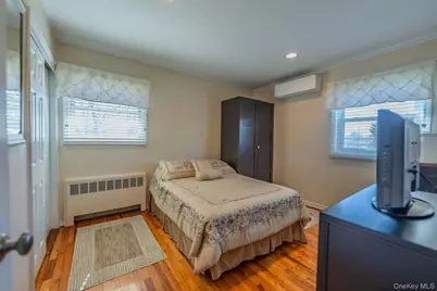 519 Gwynn Street, Babylon, NY 11702 - Photo 16