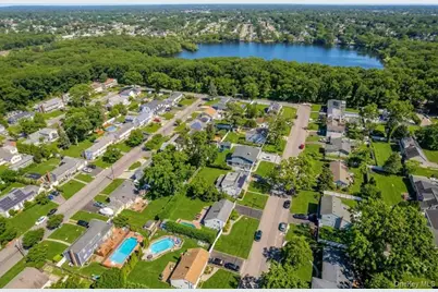 519 Gwynn Street, Babylon, NY 11702 - Photo 24