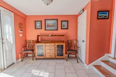 519 Gwynn Street, Babylon, NY 11702 - Photo 4