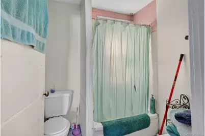 140 Albany Avenue, Kingston, NY 12401 - Photo 20