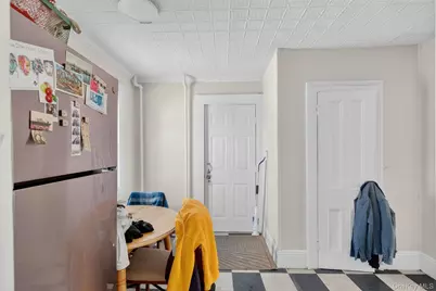 140 Albany Avenue, Kingston, NY 12401 - Photo 12