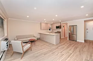 80 Lincoln Ave, Rockville Centre, NY 11750 - Photo 4