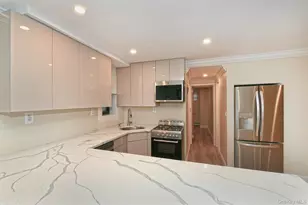 80 Lincoln Ave, Rockville Centre, NY 11750 - Photo 8