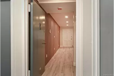 80 Lincoln Avenue #A6, Rockville Centre, NY 11750 - Photo 14