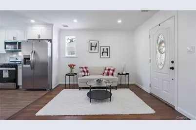 255 Elmore Street, Central Islip, NY 11722 - Photo 4