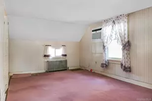 360 S Country Rd, Brookhaven, NY 11719 - Photo 28