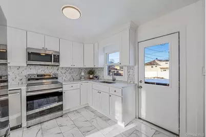 59 Ford Drive W, Massapequa, NY 11758 - Photo 22