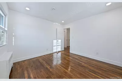 59 Ford Drive W, Massapequa, NY 11758 - Photo 32