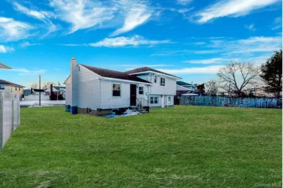 59 Ford Drive W, Massapequa, NY 11758 - Photo 16