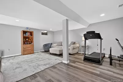 59 Lackawanna Trail, Suffern, NY 10901 - Photo 32