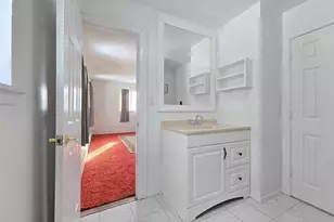 43 Fallen Leaf Rd, Holbrook, NY 11741 - Photo 18