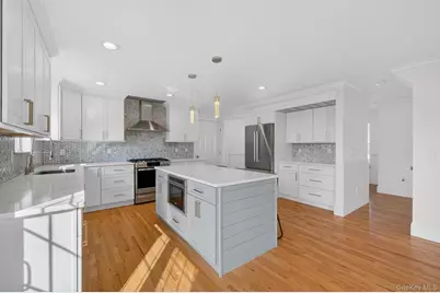 2463 Orchard View Court, Yorktown Heights, NY 10598 - Photo 8