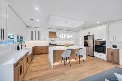 1 Straight Lane, Levittown, NY 11756 - Photo 4