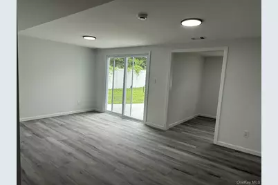 495 Hawkins Road, Selden, NY 11784 - Photo 12