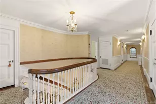 42 Clock Tower Ln, Old Westbury, NY 11568 - Photo 16