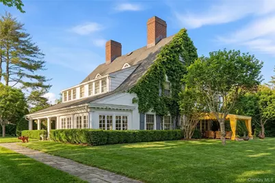 42 Clocktower Lane, Old Westbury, NY 11568 - Photo 1