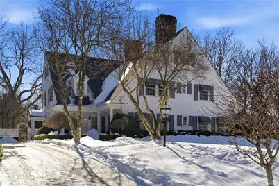 42 Clocktower Lane, Old Westbury, NY 11568 - Photo 2