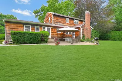 5 Bronze Court, Huntington, NY 11743 - Photo 20