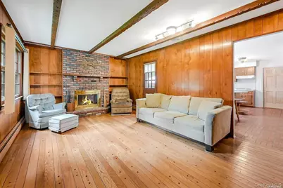 5 Bronze Court, Huntington, NY 11743 - Photo 12