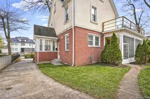 33-26 162nd St, Flushing, NY 11358 - Photo 38