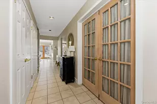 14 Vinton St, Long Beach, NY 11561 - Photo 2