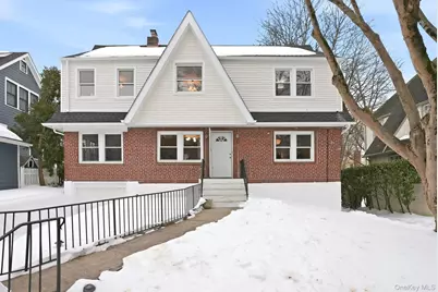 4 Pine Brook Drive, Larchmont, NY 10538 - Photo 1