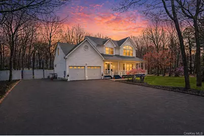 22 Jerusalem Hollow Road, Manorville, NY 11949 - Photo 1