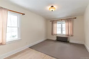 33 Forest Glen Rd, Valley Cottage, NY 10989 - Photo 16