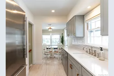 33 Forest Glen Road, Valley Cottage, NY 10989 - Photo 22