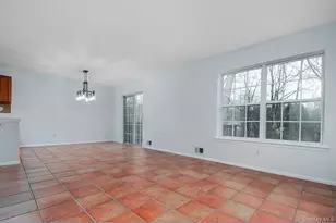 14 Woodbine Dr, Highland Mills, NY 10930 - Photo 8