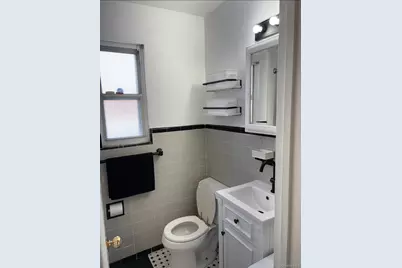 7019 261st Street #122E6, Glen Oaks, NY 11004 - Photo 10