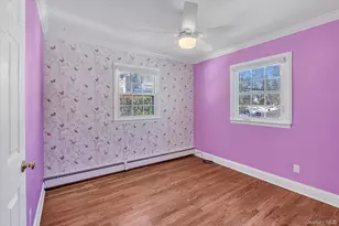 55 Hillside Ave, Huntington, NY 11743 - Photo 18