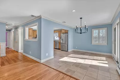 55 Hillside Avenue, Huntington, NY 11743 - Photo 10