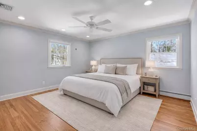 55 Hillside Avenue, Huntington, NY 11743 - Photo 12