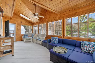 68 Blackberry Way, Hopewell Junction, NY 12533 - Photo 16