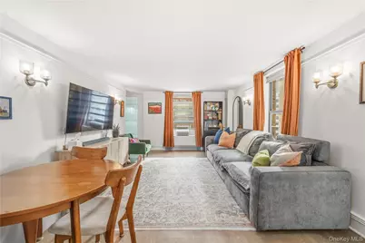 111 E 88th Street #10F, New York, NY 10128 - Photo 4