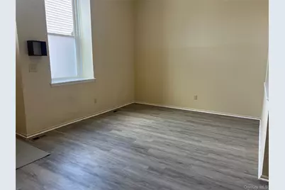 21 Village Mill, Haverstraw, NY 10927 - Photo 4