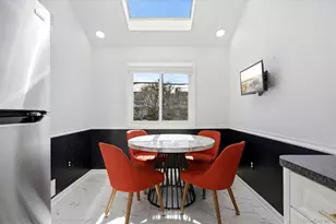 201 Poplar Ct, Wantagh, NY 11793 - Photo 4