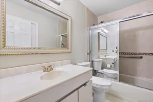 201 Poplar Ct, Wantagh, NY 11793 - Photo 20