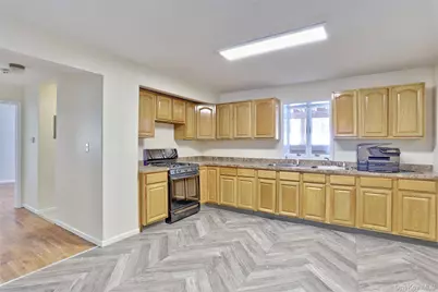 160 Saddle River Road #B, Airmont, NY 10952 - Photo 8