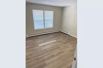 25 Brightside Avenue, Central Islip, NY 11722 - Photo 2