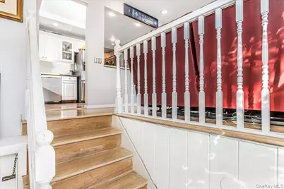 85 Unqua Road, Massapequa, NY 11758 - Photo 4