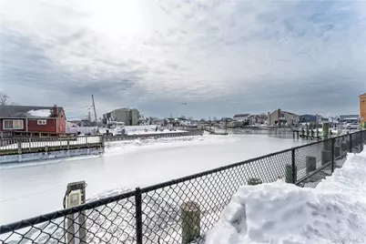 14 Florence #25B, Freeport, NY 11520 - Photo 16