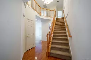 9 Mohannis Way, Kings Park, NY 11754 - Photo 2