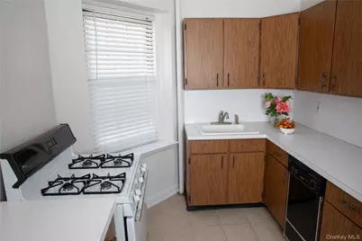 178 Garth Road #1J, Scarsdale, NY 10583 - Photo 8