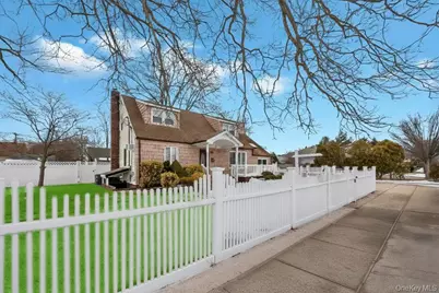 361 S 16th Street, Lindenhurst, NY 11757 - Photo 48