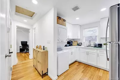 361 S 16th Street, Lindenhurst, NY 11757 - Photo 24