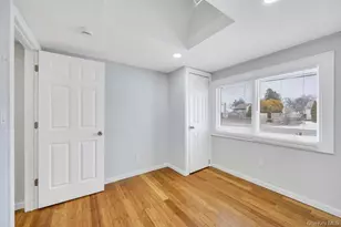 361 S 16th St, Lindenhurst, NY 11757 - Photo 18